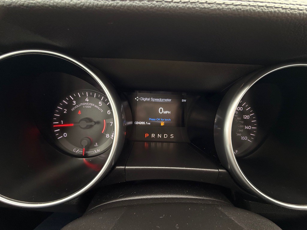 2019 Ford Mustang Image 11