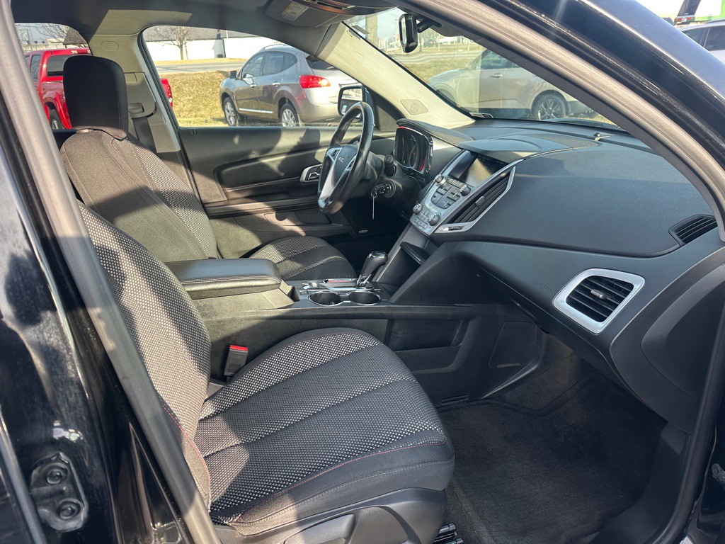 2017 GMC Terrain Image 12