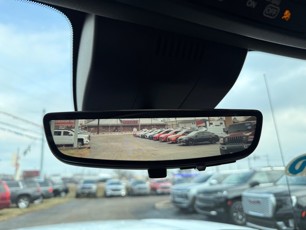 2022 GMC Sierra Image 16