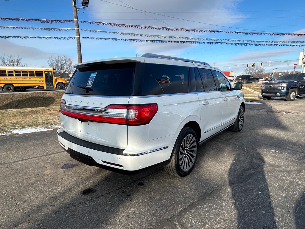 2020 Lincoln Navigator Image 9