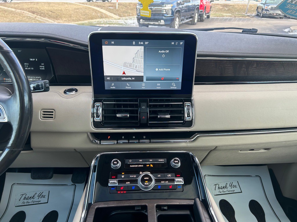 2020 Lincoln Navigator Image 20
