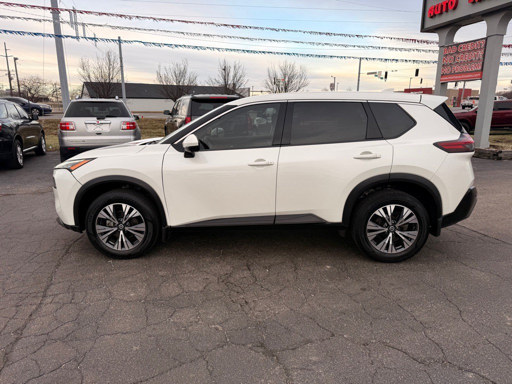 2021 Nissan Rogue Image 10