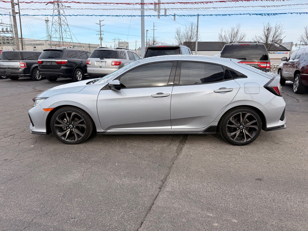 2019 Honda Civic Image 9