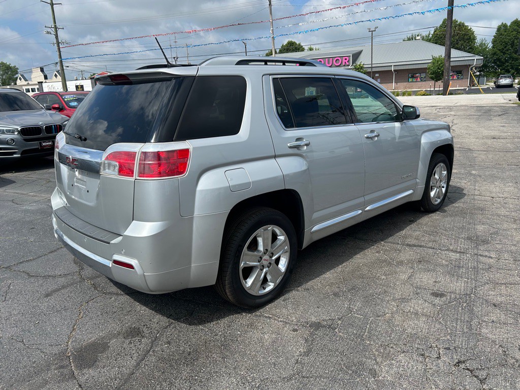 2014 GMC Terrain Image 9