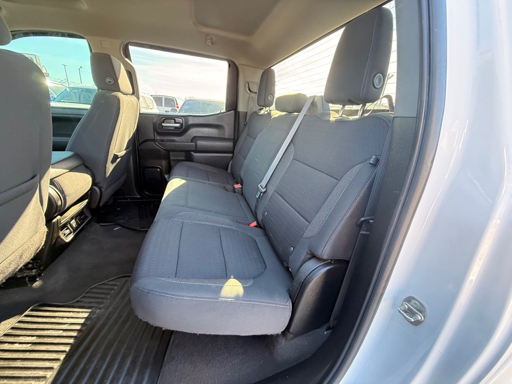 2021 Chevrolet Silverado 1500 Image 17