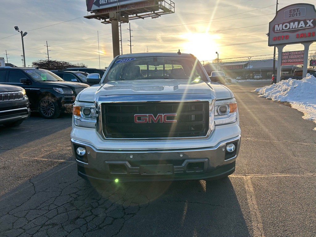 2015 GMC Sierra Image 3