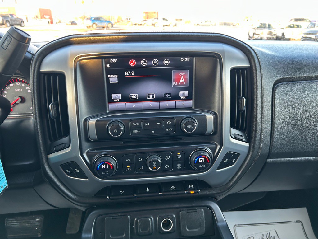 2015 GMC Sierra Image 20