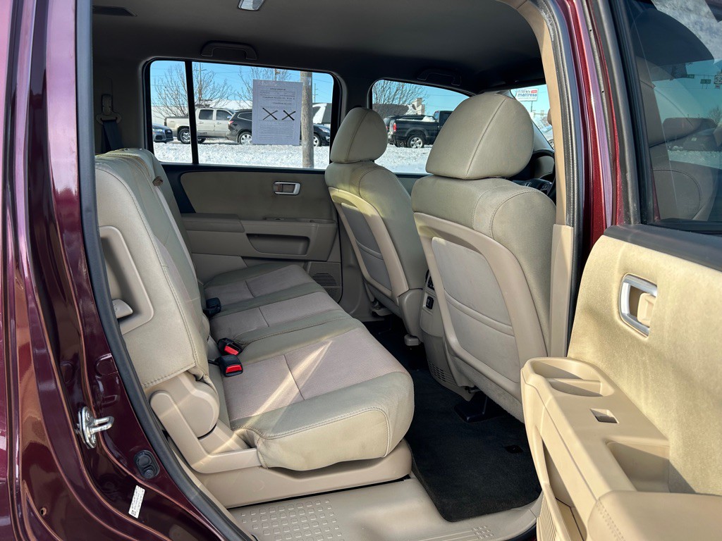 2015 Honda Pilot Image 12