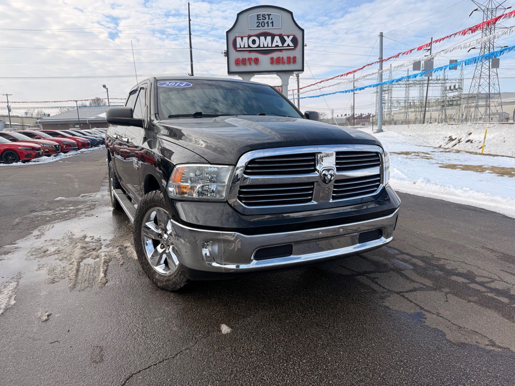 2014 RAM 1500 Image 1