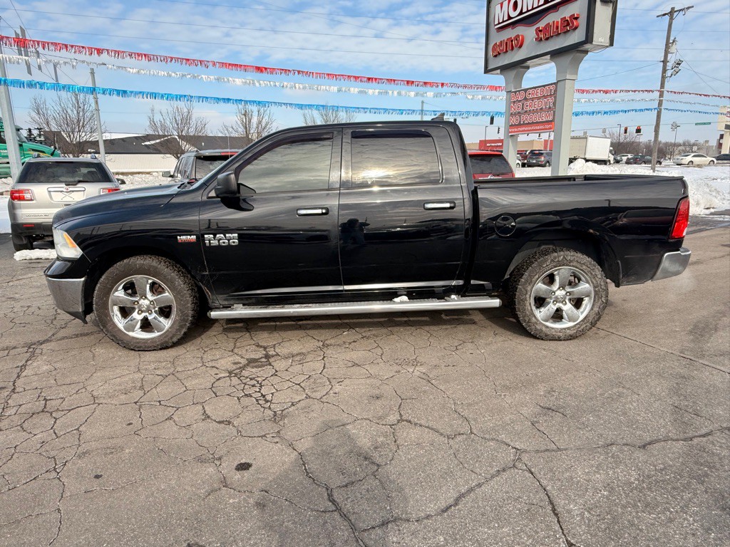 2014 RAM 1500 Image 9