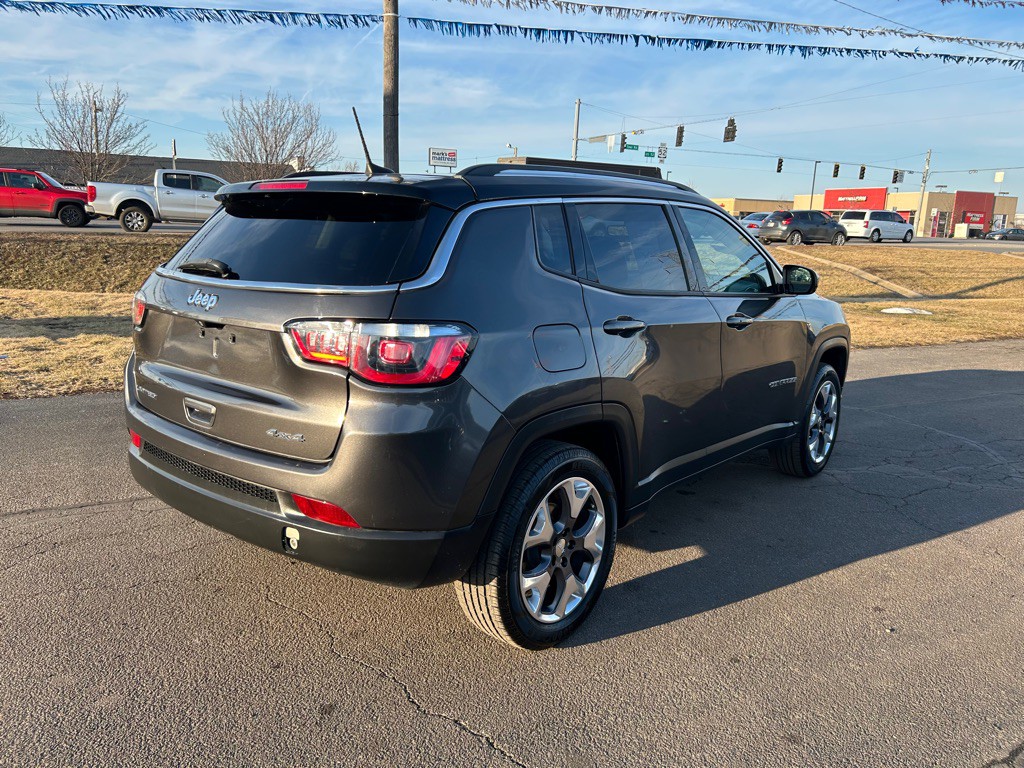 2020 Jeep Compass Image 9