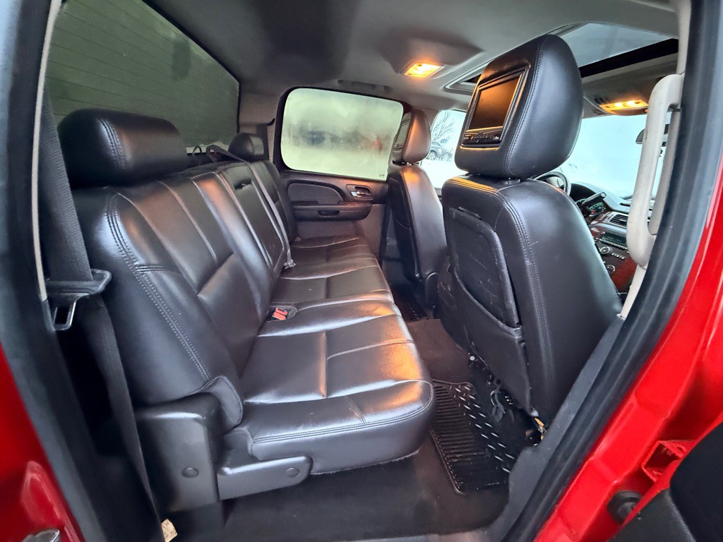 2011 Chevrolet Silverado 1500 Image 18