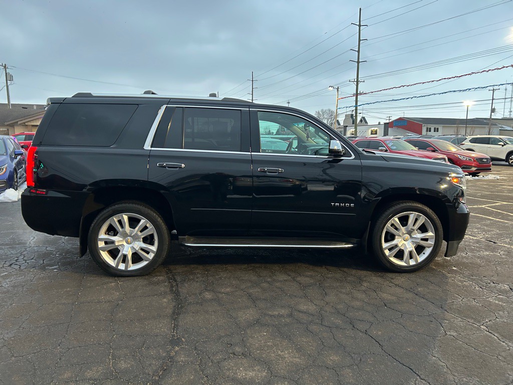 2017 Chevrolet Tahoe Image 10
