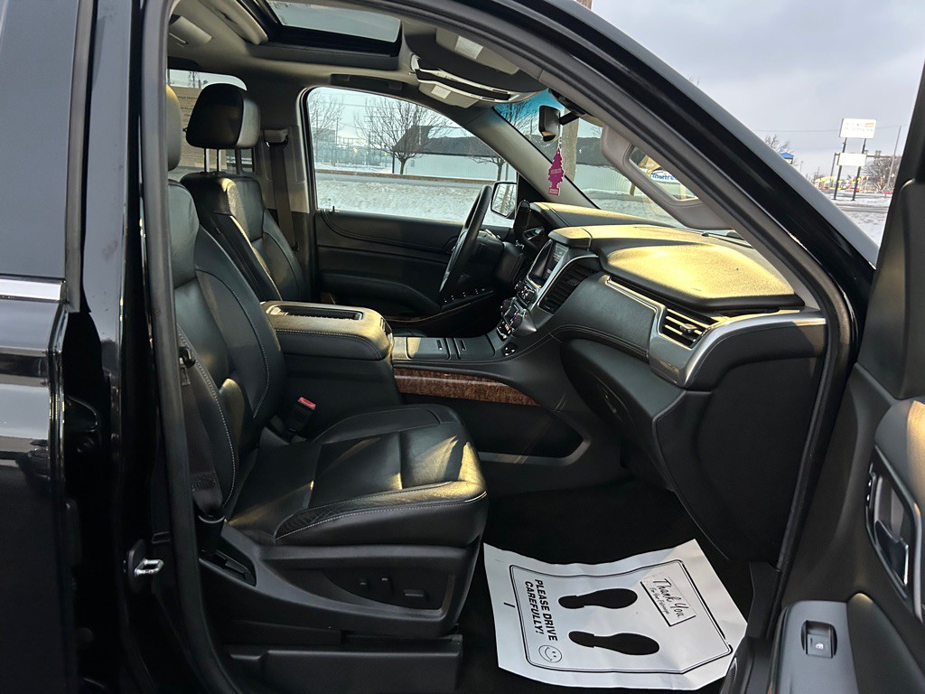 2017 Chevrolet Tahoe Image 11