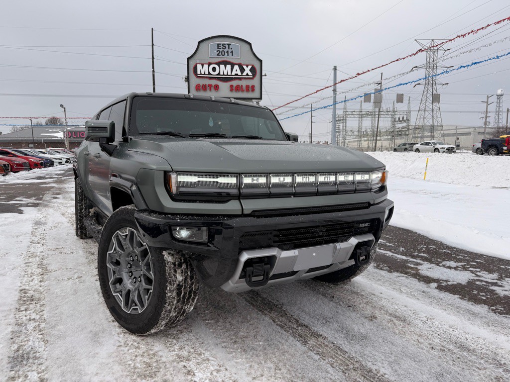 2024 GMC Hummer Suv Image 1
