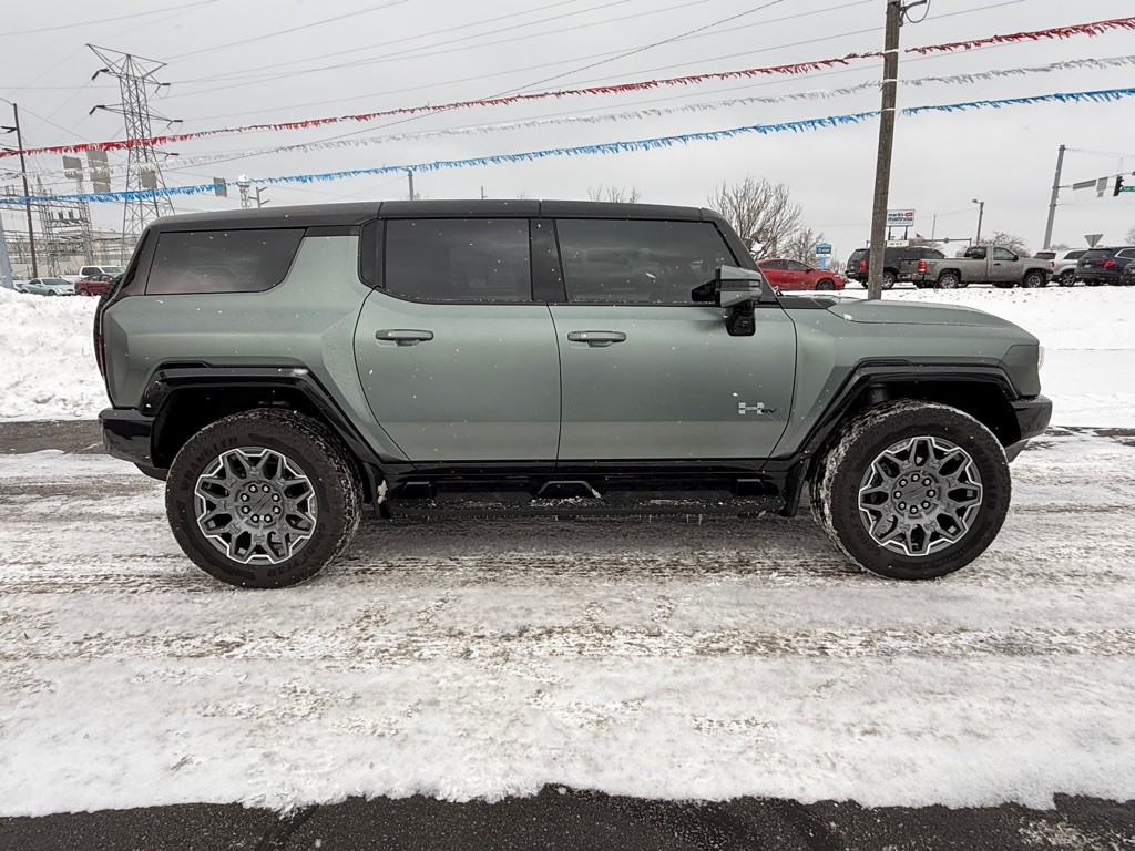 2024 GMC Hummer Suv Image 7