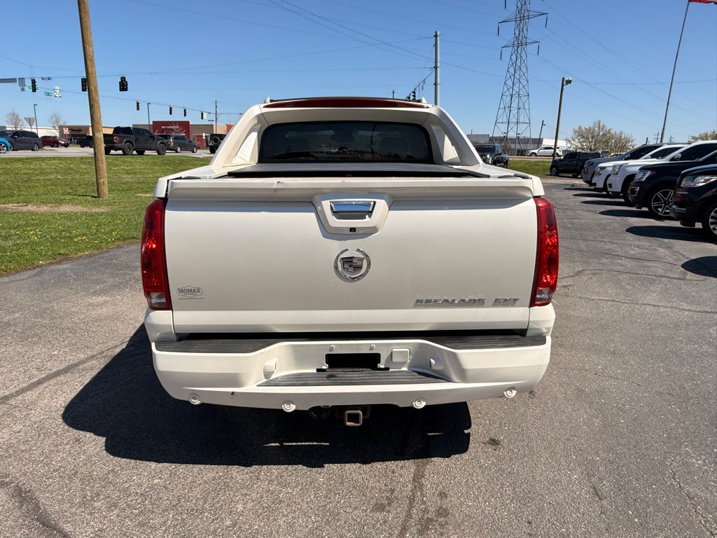 2008 Cadillac Escalade Image 6
