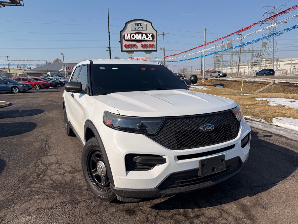 2020 Ford Explorer Image 2