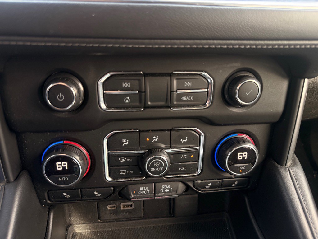 2021 Chevrolet Tahoe Image 15