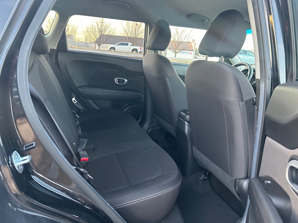 2015 Kia Soul Image 12