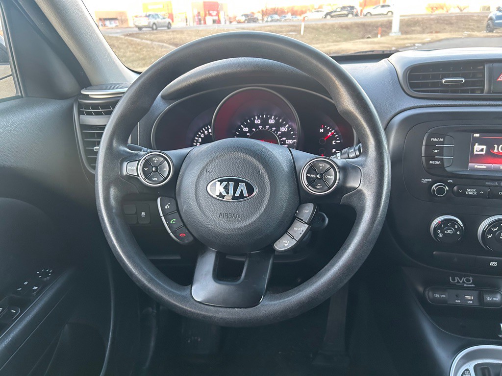 2015 Kia Soul Image 17