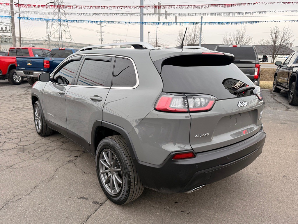 2021 Jeep Cherokee Image 9