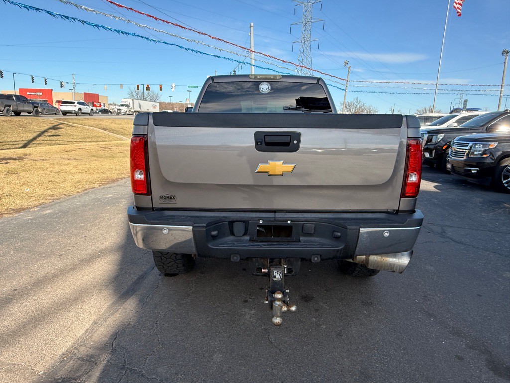 2011 Chevrolet Silverado 1500 Image 6