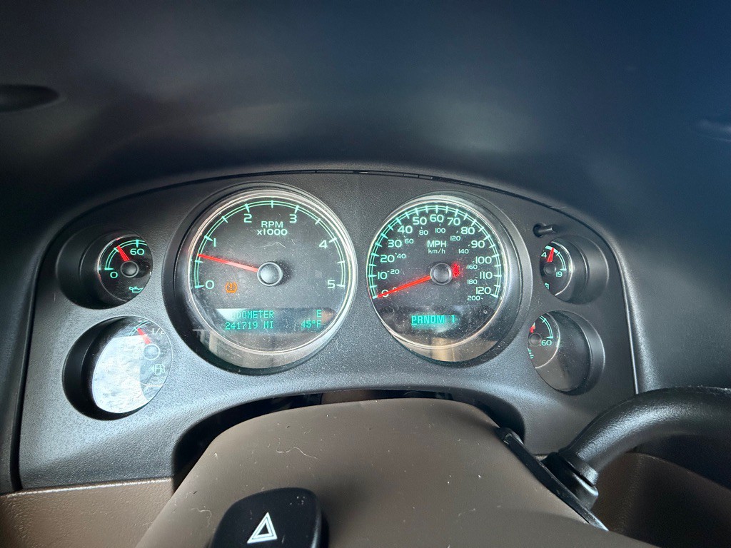 2011 Chevrolet Silverado 1500 Image 11