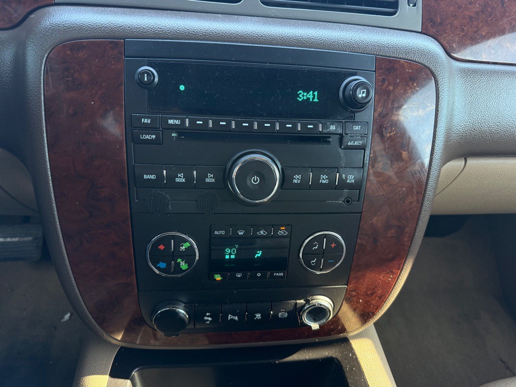 2011 Chevrolet Silverado 1500 Image 12