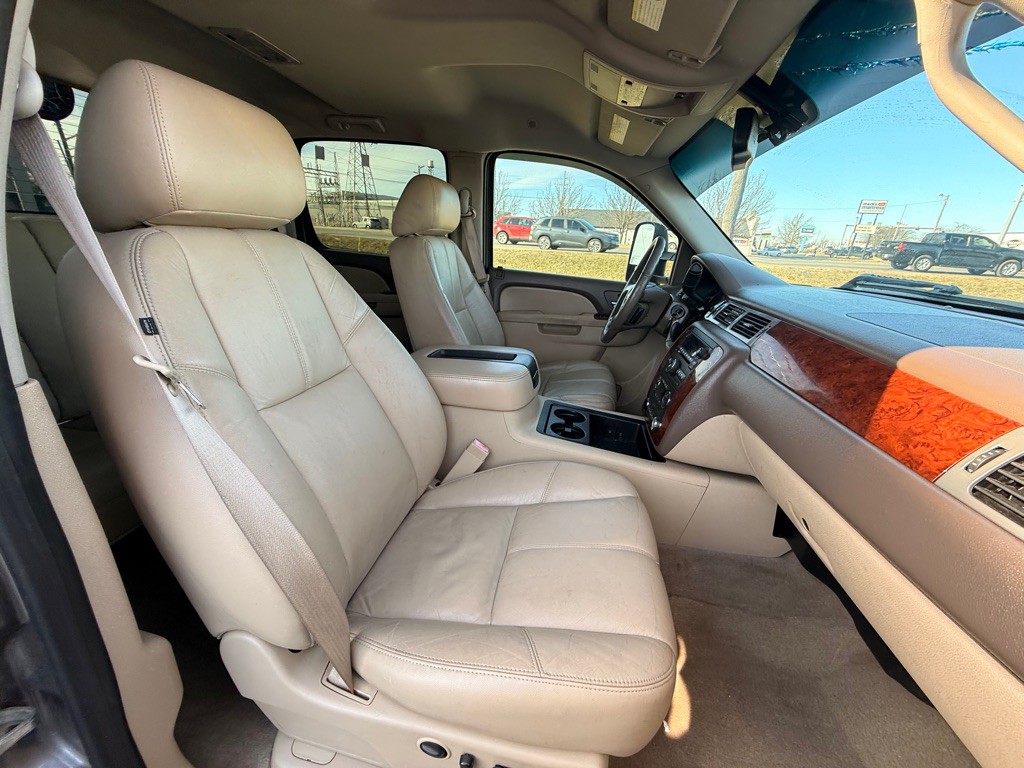 2011 Chevrolet Silverado 1500 Image 16