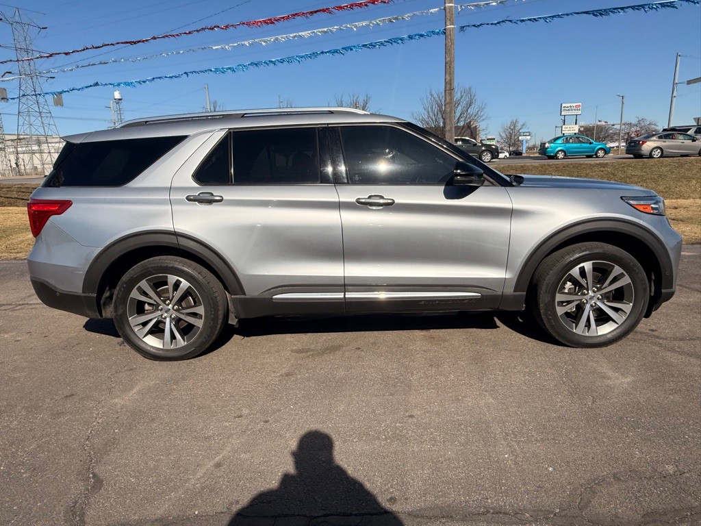 2020 Ford Explorer Image 7