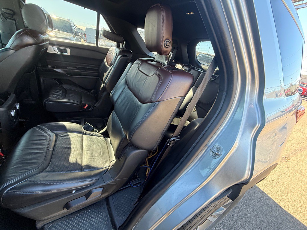 2020 Ford Explorer Image 21