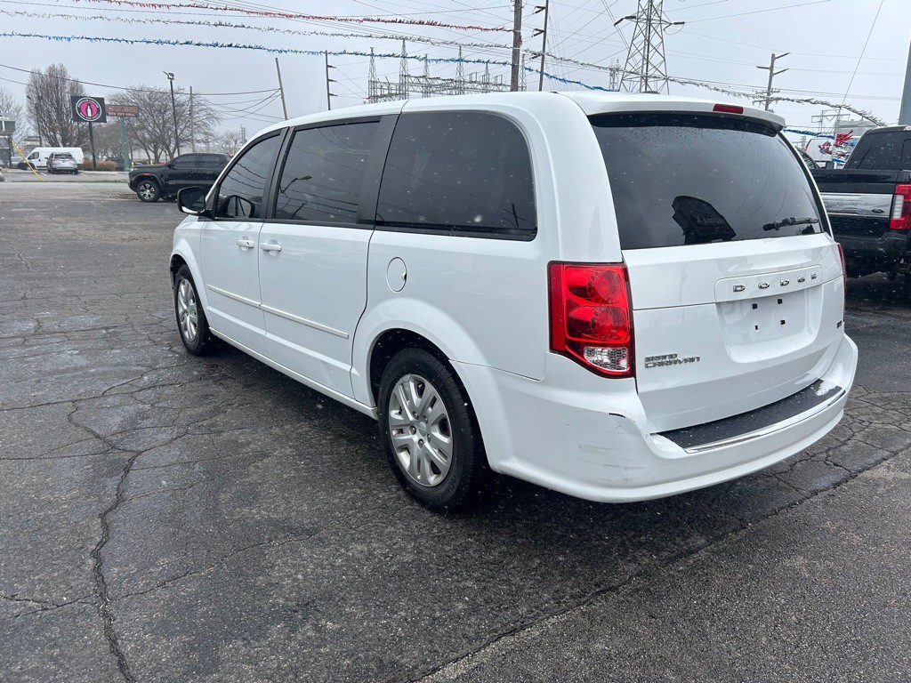 2016 Dodge Grand Caravan Image 4