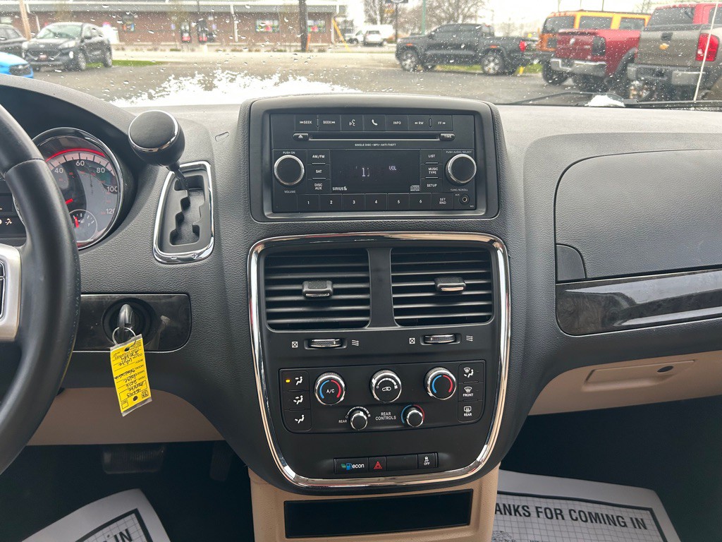 2016 Dodge Grand Caravan Image 16