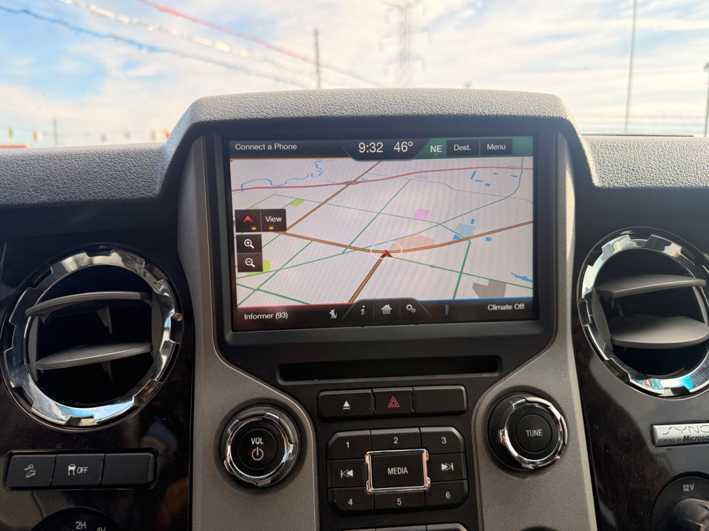 2015 Ford F-250 Image 13