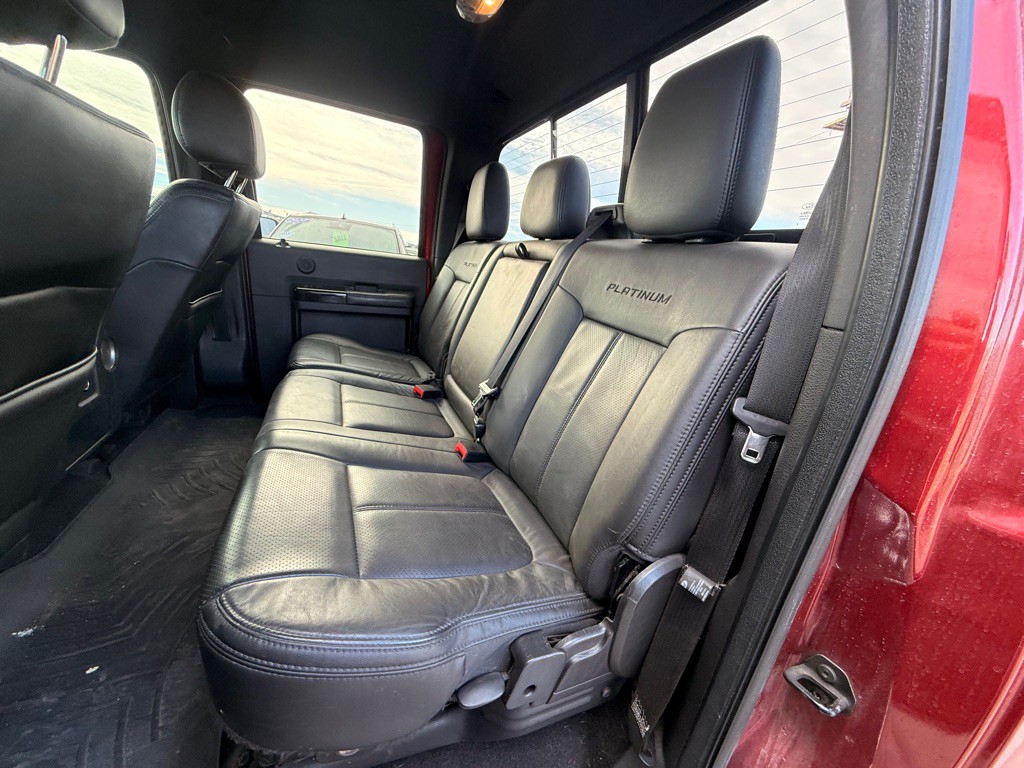 2015 Ford F-250 Image 18