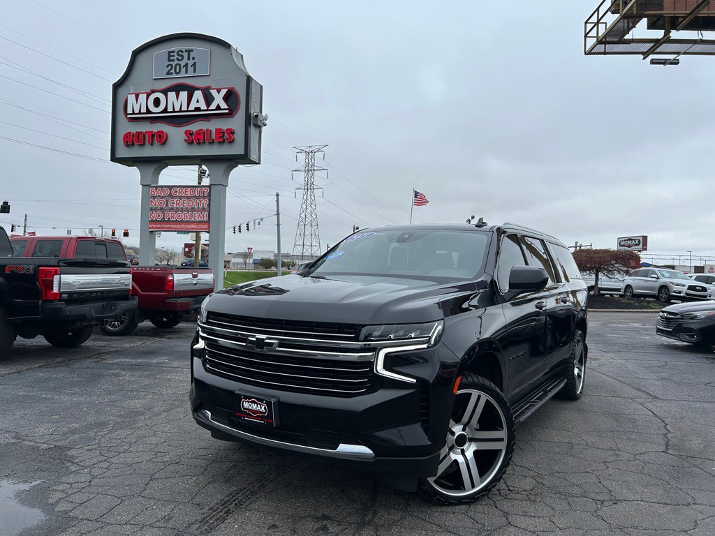 2021 Chevrolet Suburban Image 2
