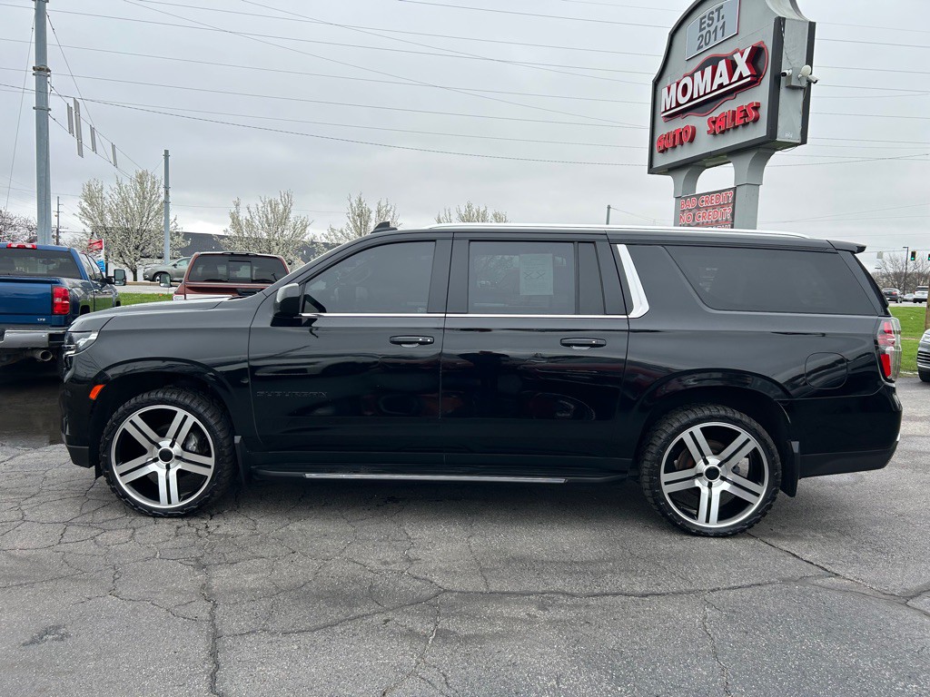 2021 Chevrolet Suburban Image 6