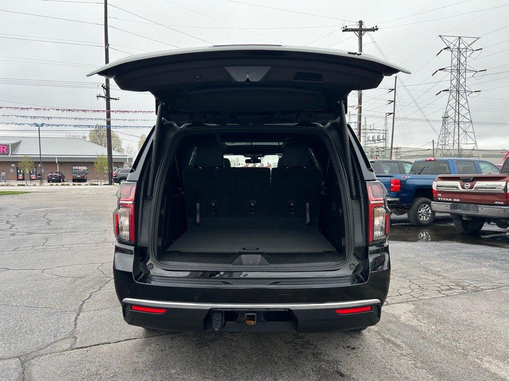 2021 Chevrolet Suburban Image 14