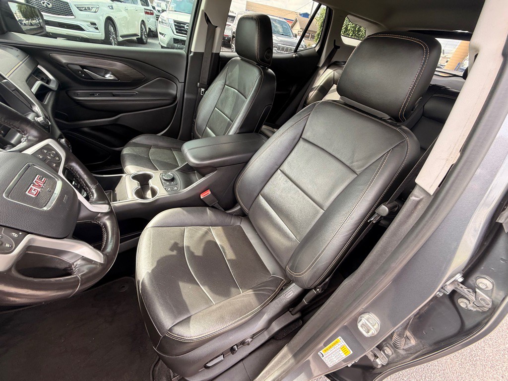 2020 GMC Terrain Image 17