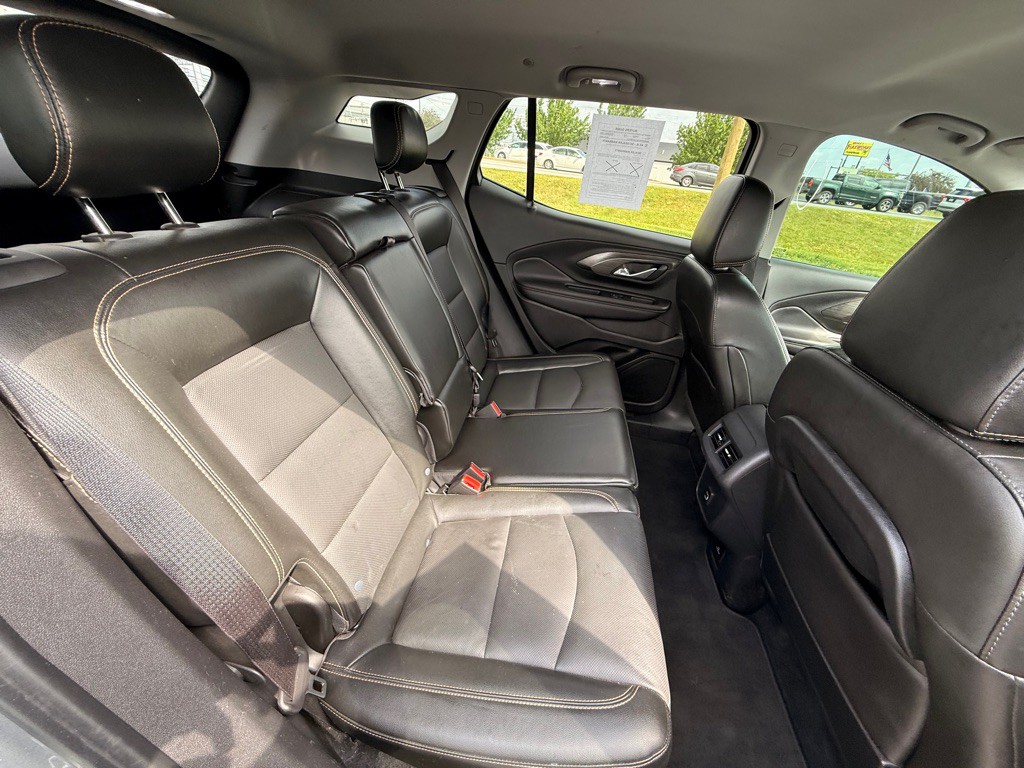 2020 GMC Terrain Image 19