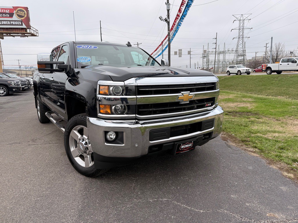 2018 Chevrolet Silverado 1500 Image 1