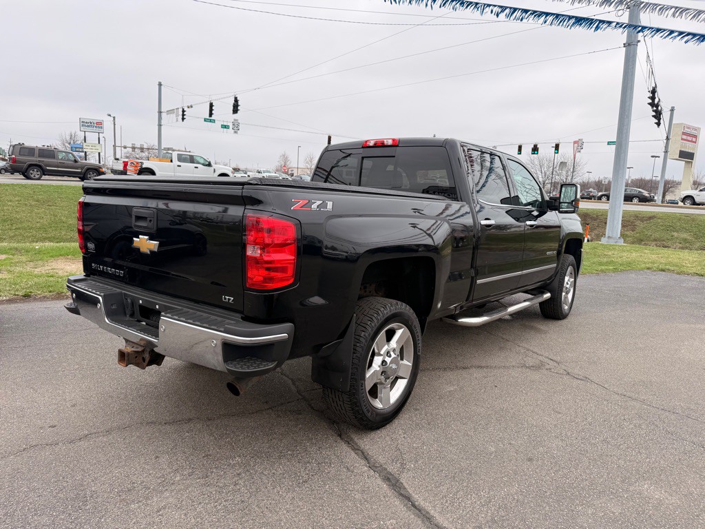2018 Chevrolet Silverado 1500 Image 8