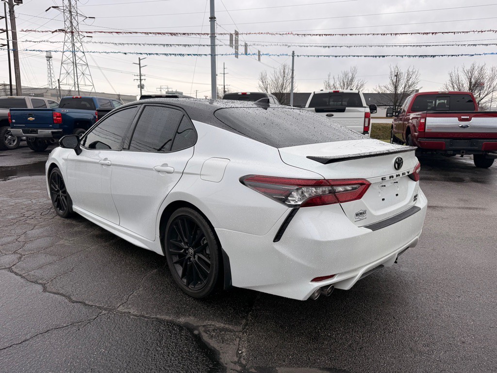 2022 Toyota Camry Image 9