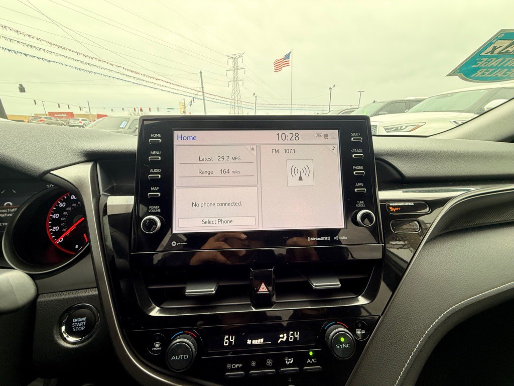 2022 Toyota Camry Image 13