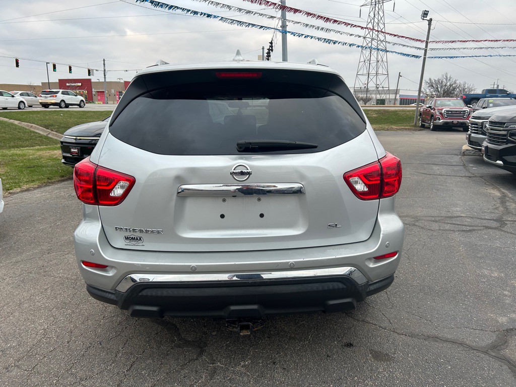 2020 Nissan Pathfinder Image 8