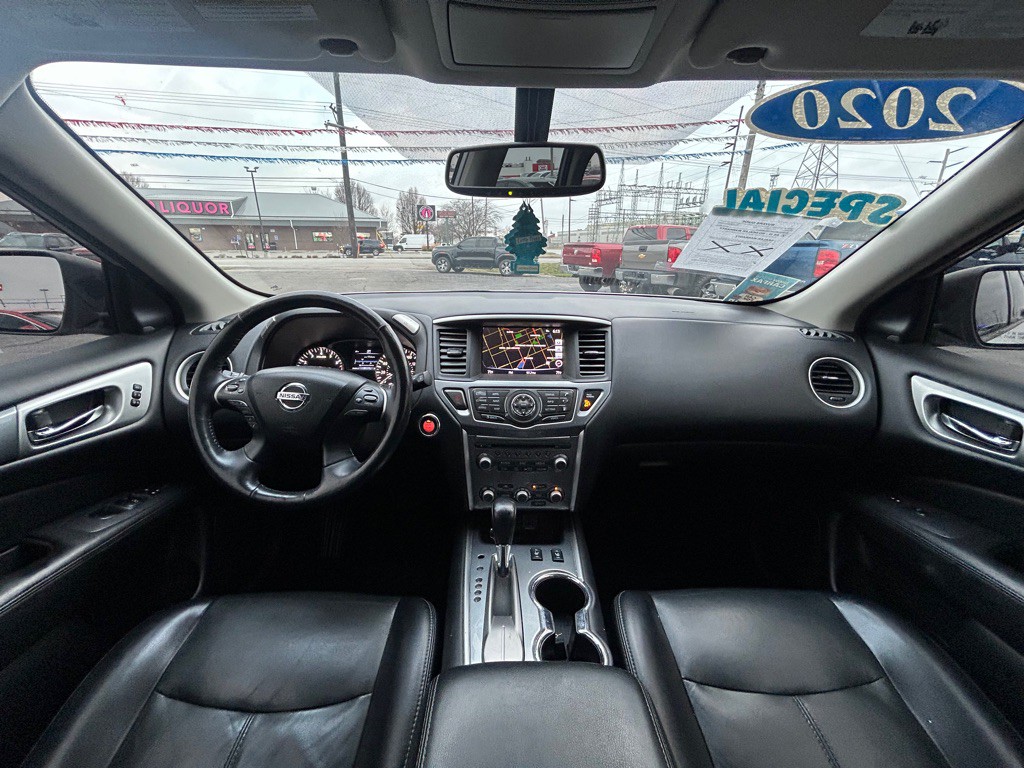 2020 Nissan Pathfinder Image 17