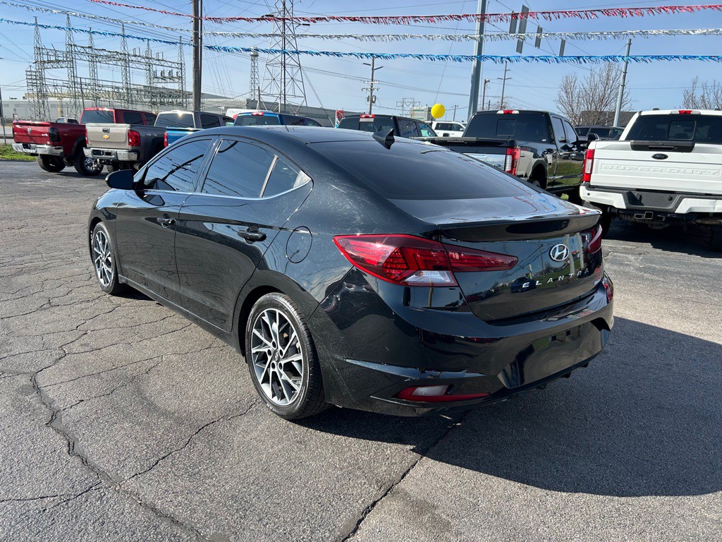 2020 Hyundai Elantra Image 7