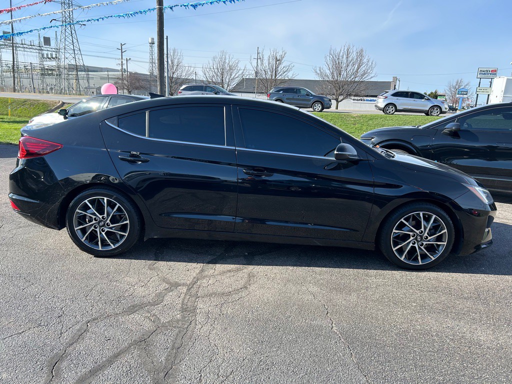 2020 Hyundai Elantra Image 10