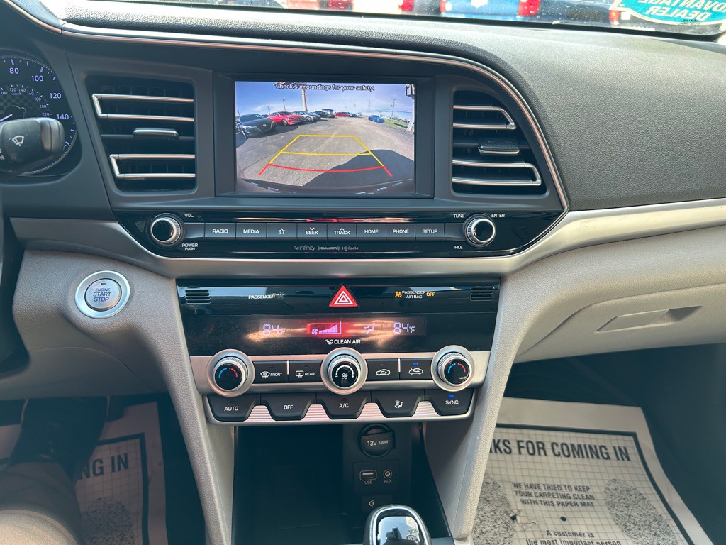 2020 Hyundai Elantra Image 19